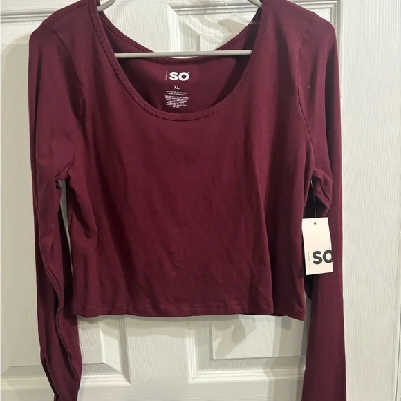SO Women's Burgundy Long Sleeve top - Picture 2 of 4